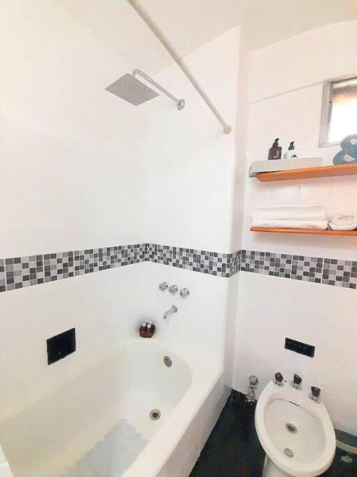 Departamento En Barrio Norte Буенос Айрес Екстериор снимка